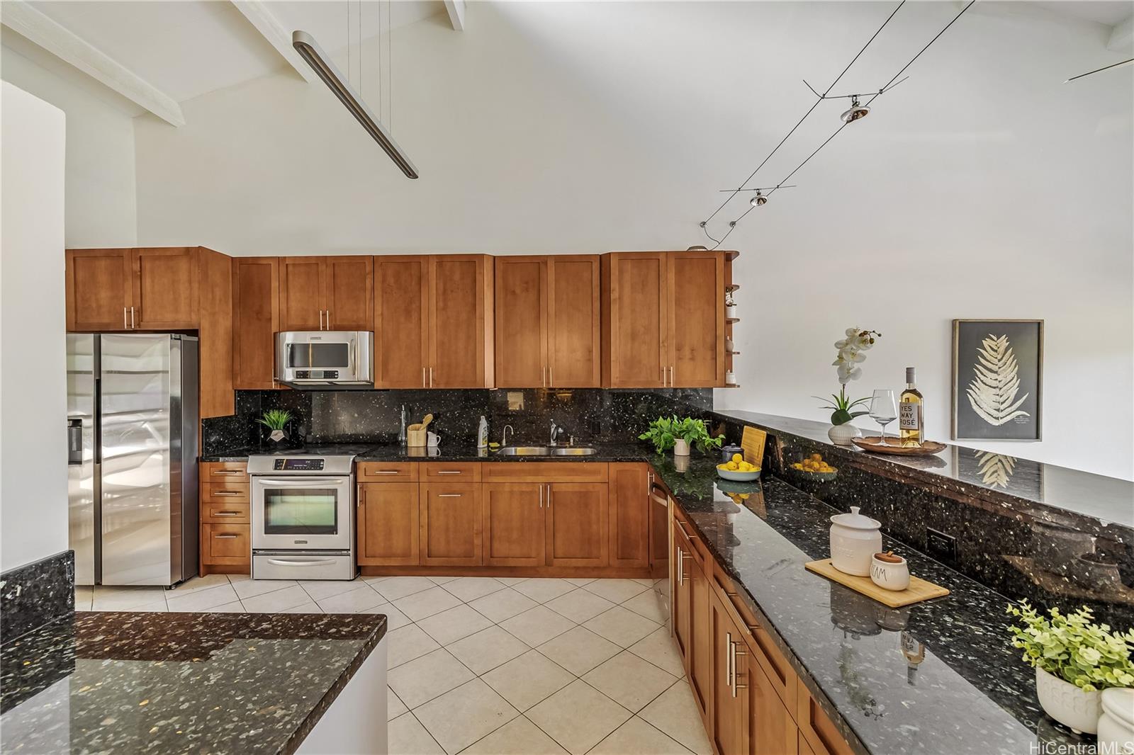 1487 Hiikala Place townhouse # 39, Honolulu, Hawaii - photo 10 of 25