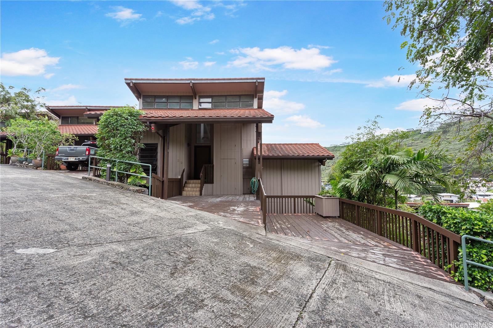 1487 Hiikala Place Honolulu - Rental - photo 10 of 13