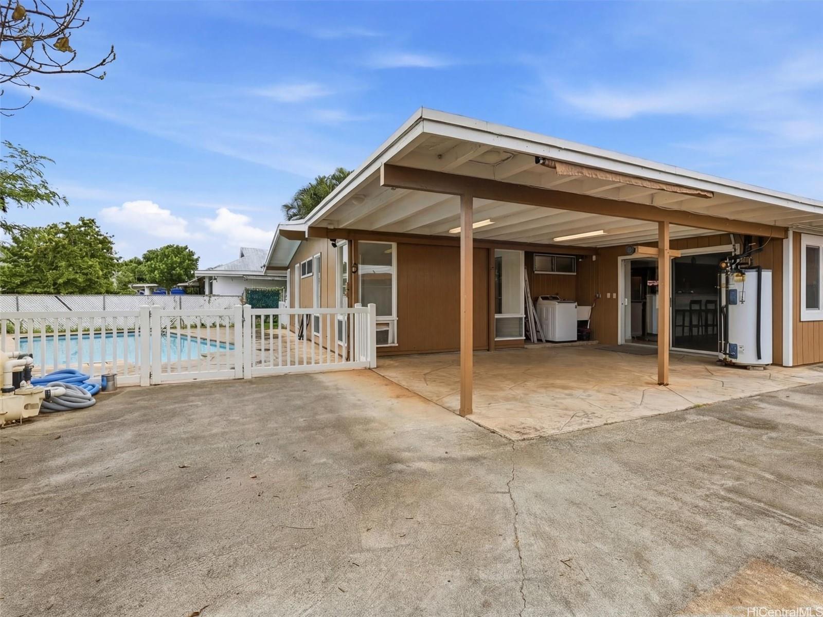 1490  Lehia St Foster Village, PearlCity home - photo 4 of 25