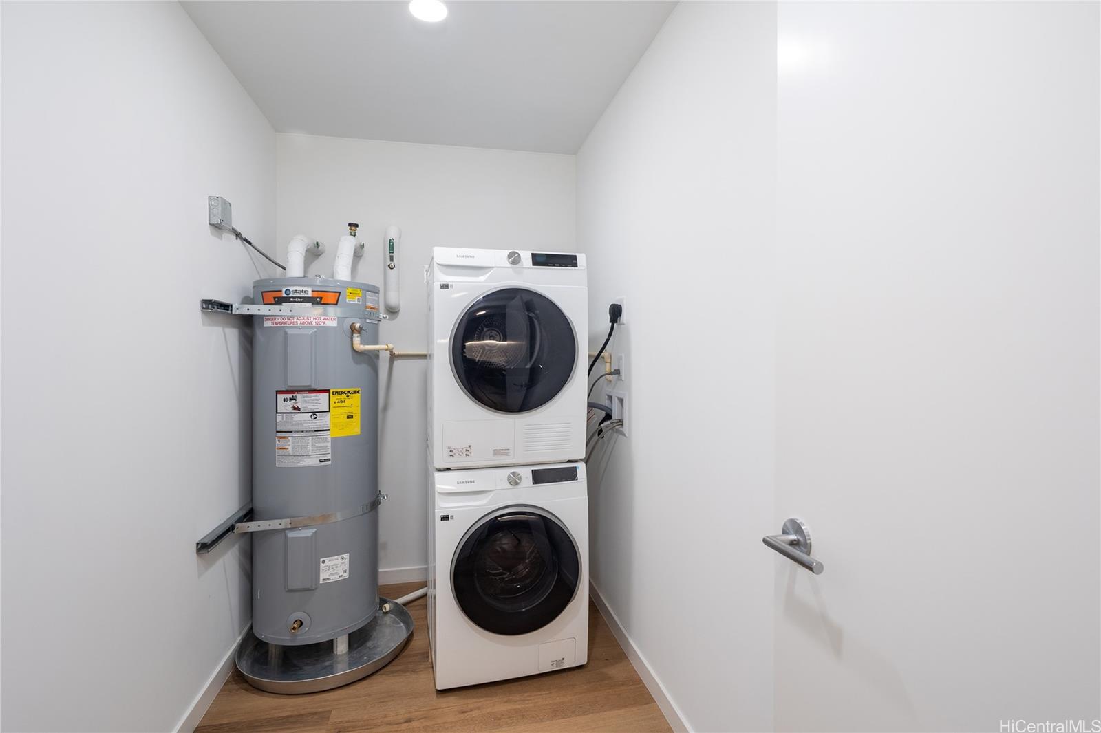 The Park on Keeaumoku condo # 1100R, Honolulu, Hawaii - photo 16 of 25