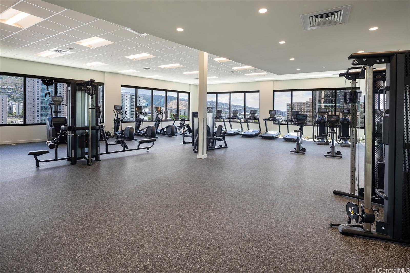 The Park on Keeaumoku condo # 1100R, Honolulu, Hawaii - photo 18 of 25