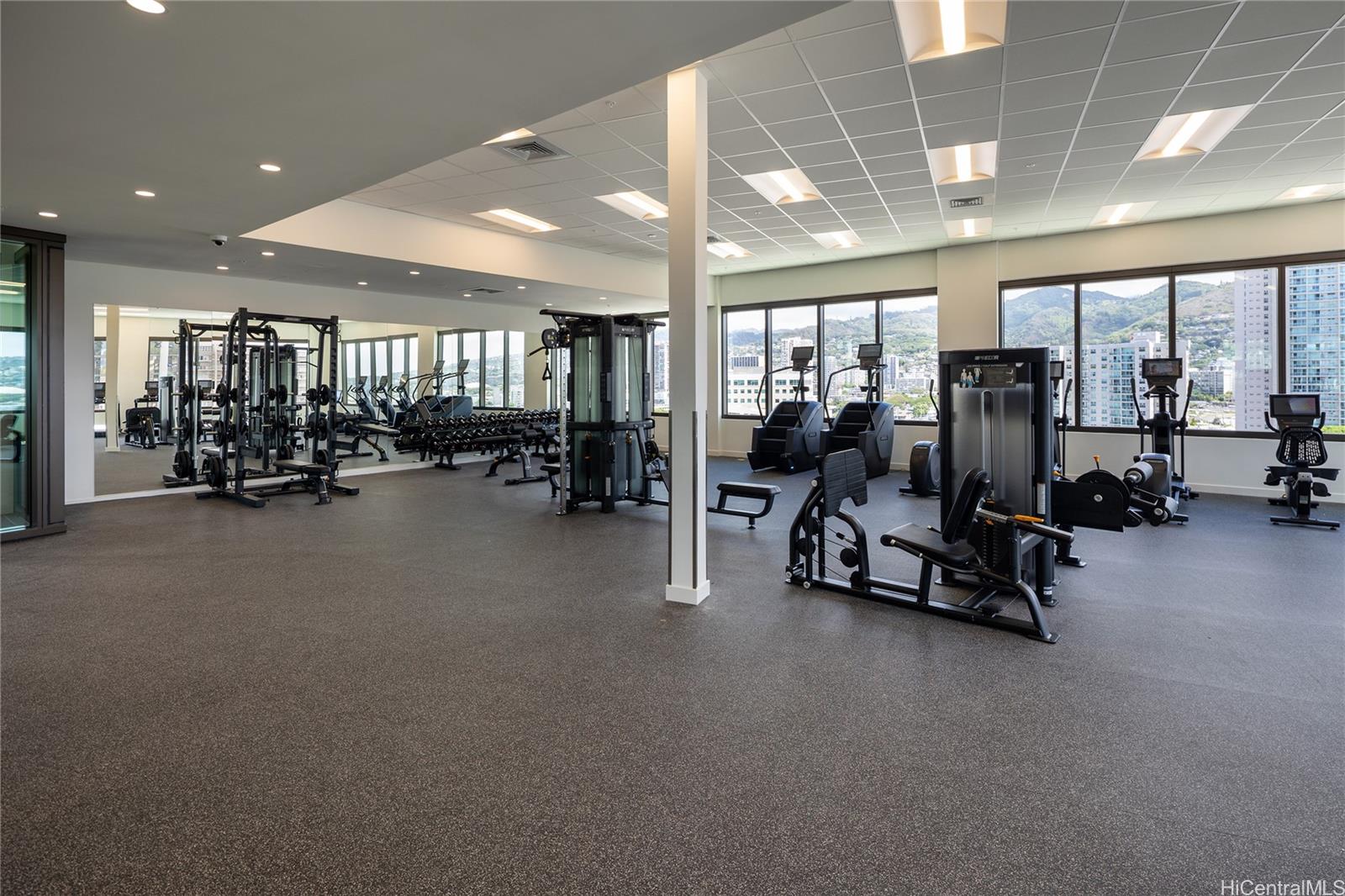 The Park on Keeaumoku condo # 1100R, Honolulu, Hawaii - photo 19 of 25