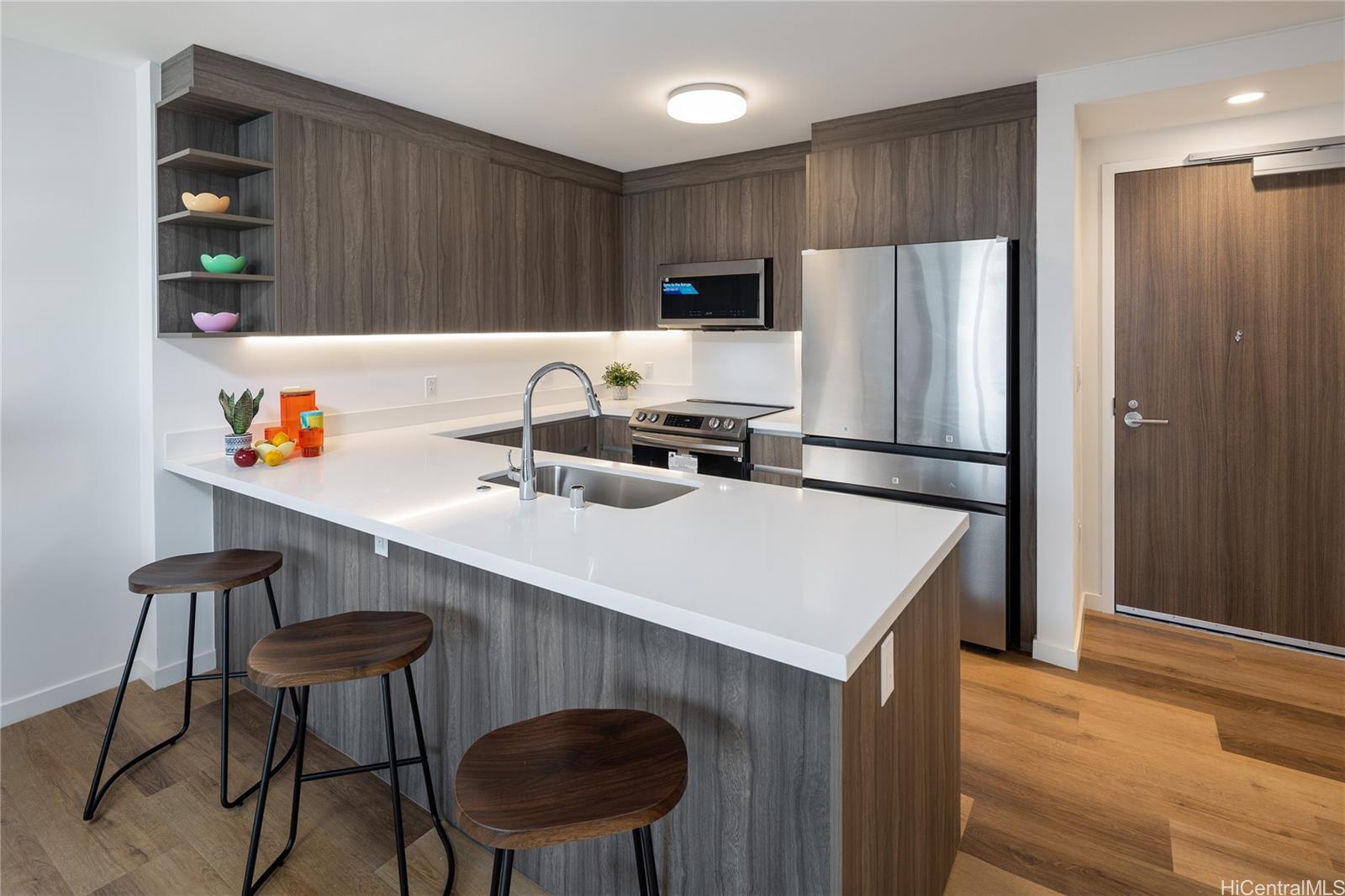 The Park on Keeaumoku condo # 1100R, Honolulu, Hawaii - photo 5 of 25