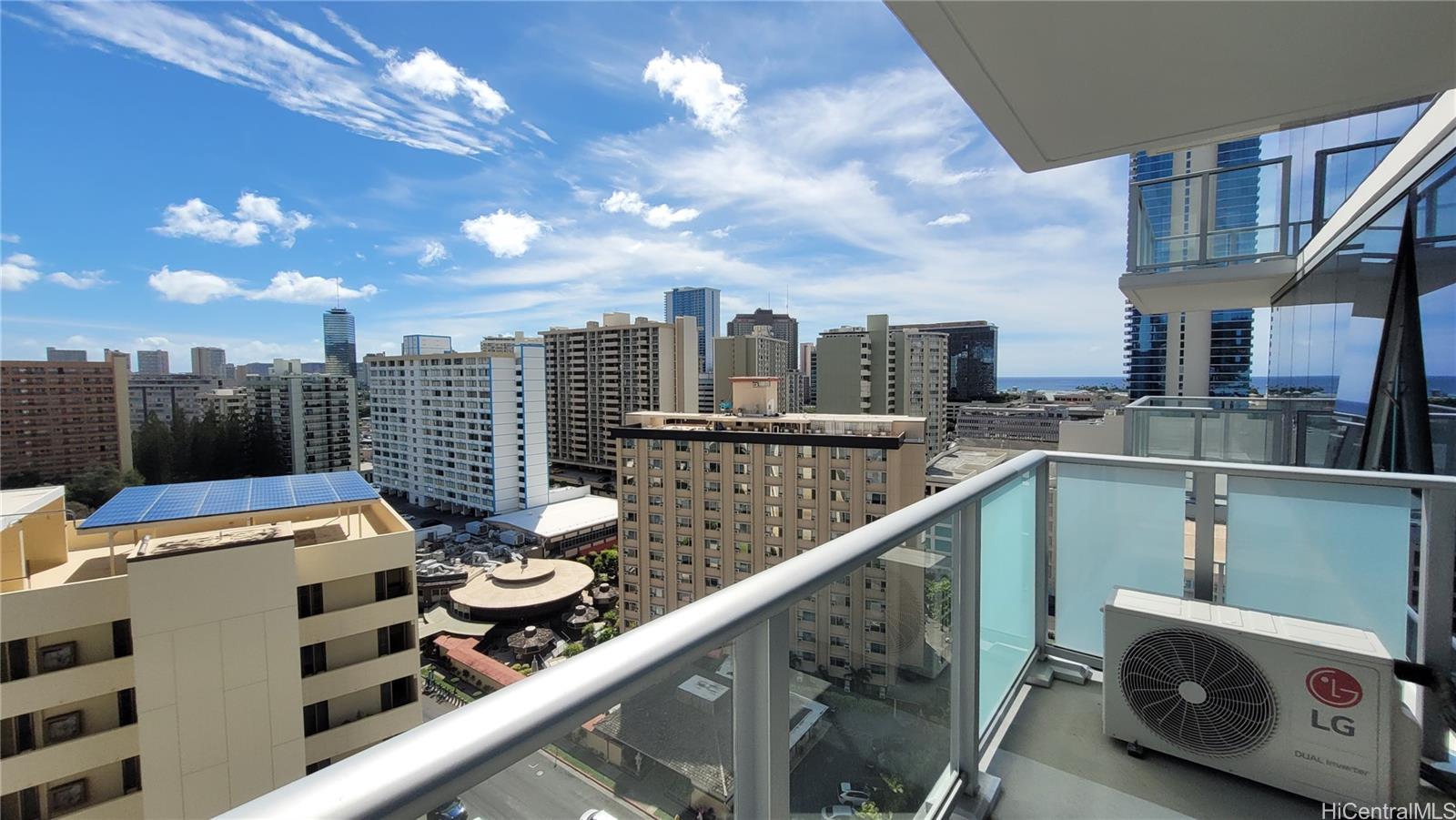 1500 Rycroft St Honolulu - Rental - photo 4 of 25