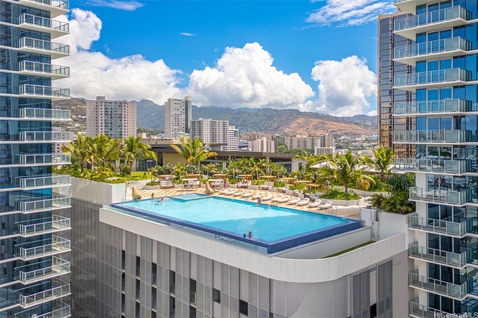 1500 Rycroft Street Honolulu - Rental - photo 21 of 22