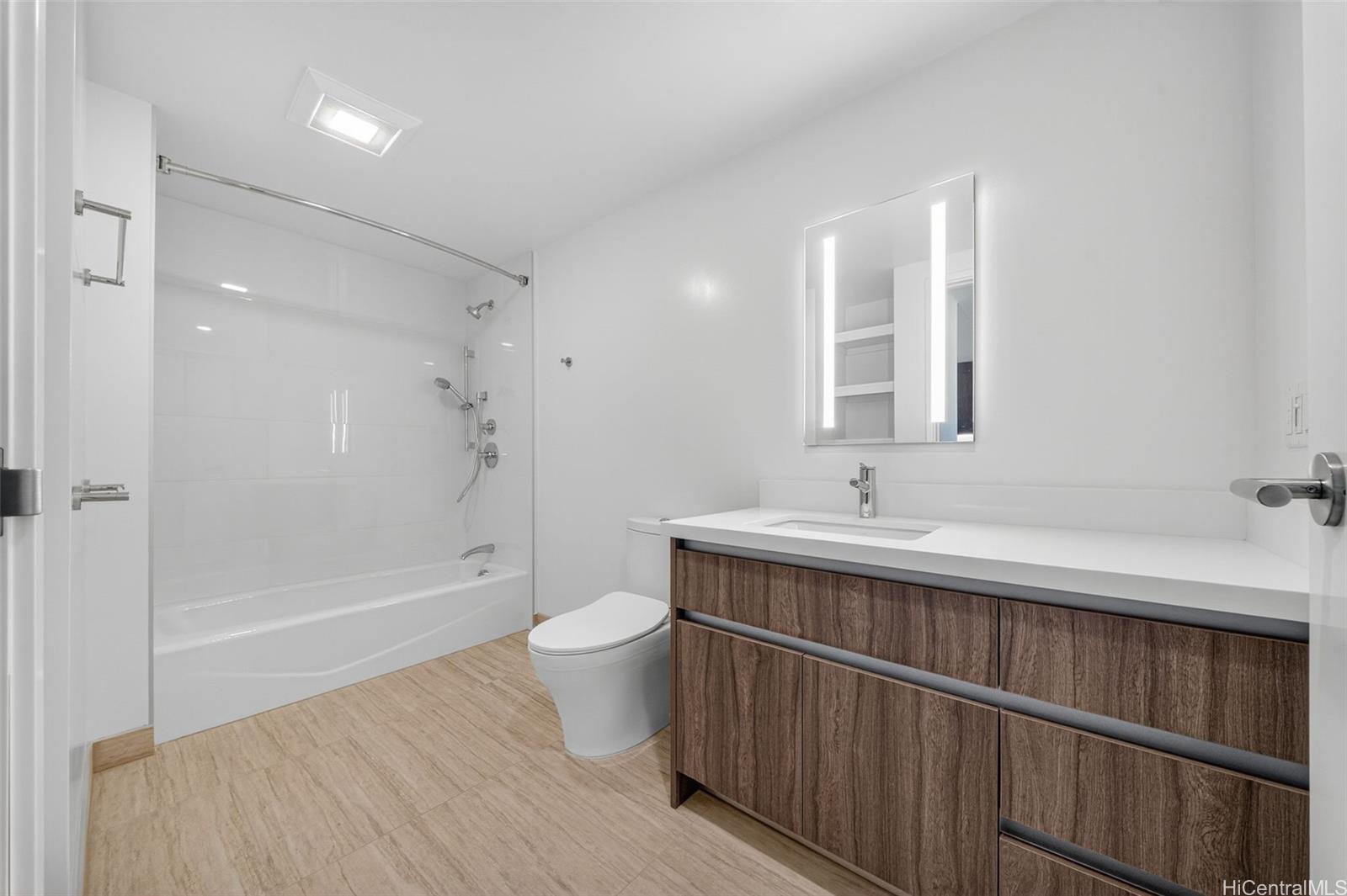 1500 Rycroft Street Honolulu - Rental - photo 11 of 25