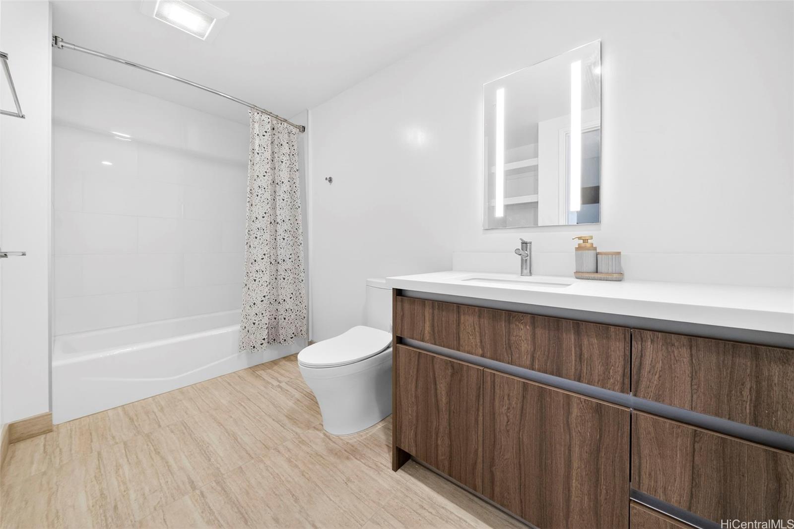 1500 Rycroft St Honolulu - Rental - photo 9 of 25