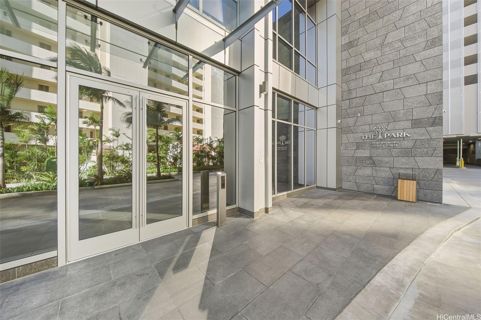 The Park on Keeaumoku condo # 1712R, Honolulu, Hawaii - photo 15 of 25