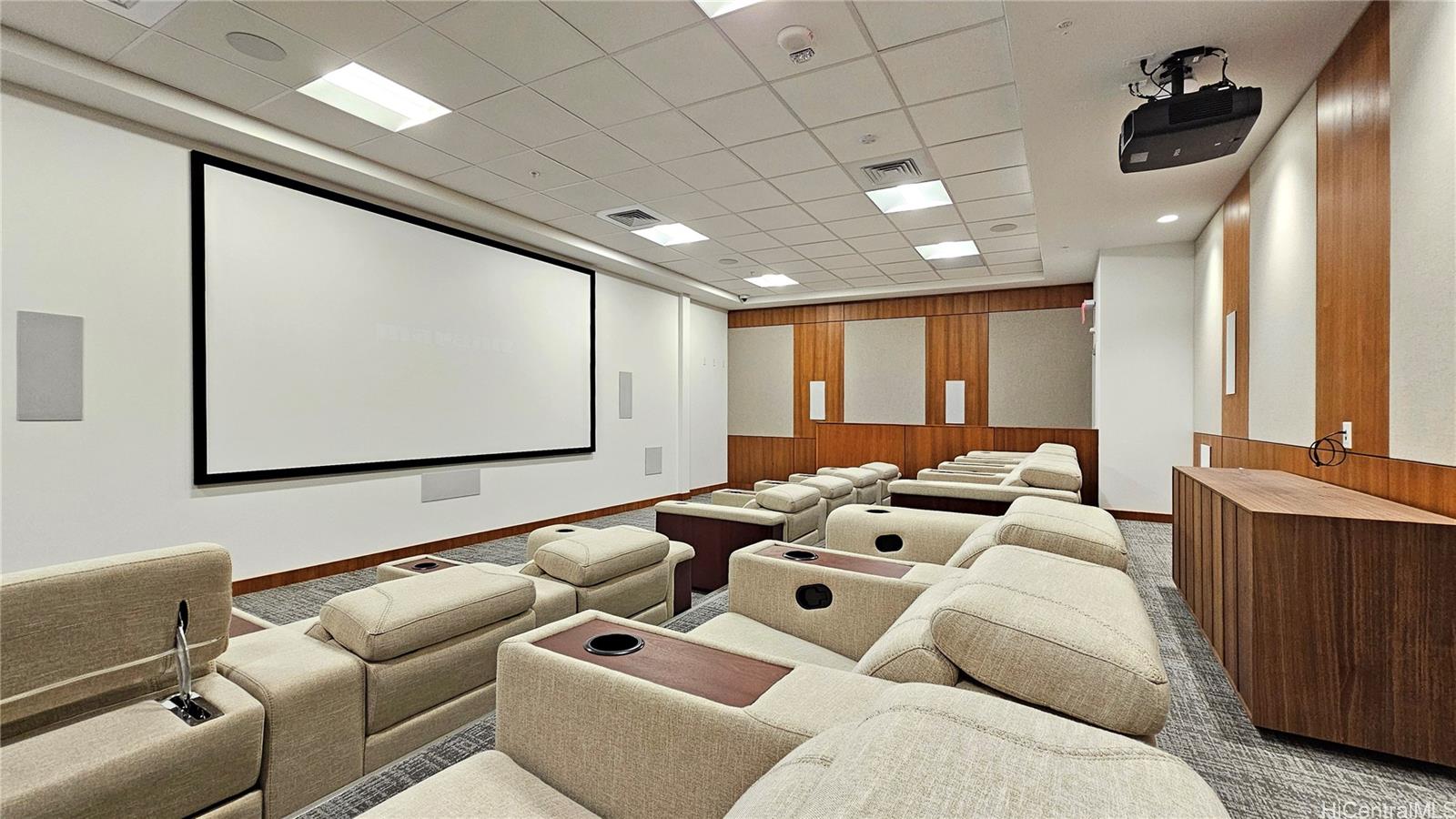 The Park on Keeaumoku condo # 1712R, Honolulu, Hawaii - photo 22 of 25