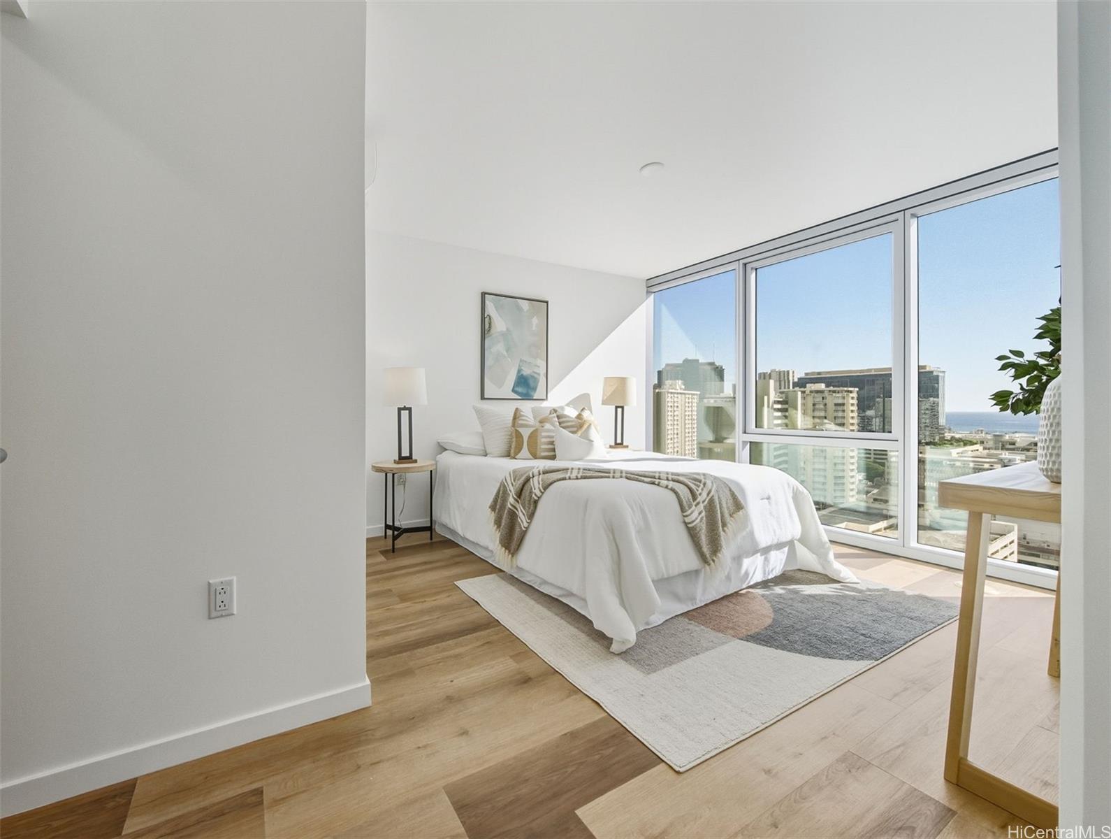 The Park on Keeaumoku condo # 1712R, Honolulu, Hawaii - photo 7 of 25