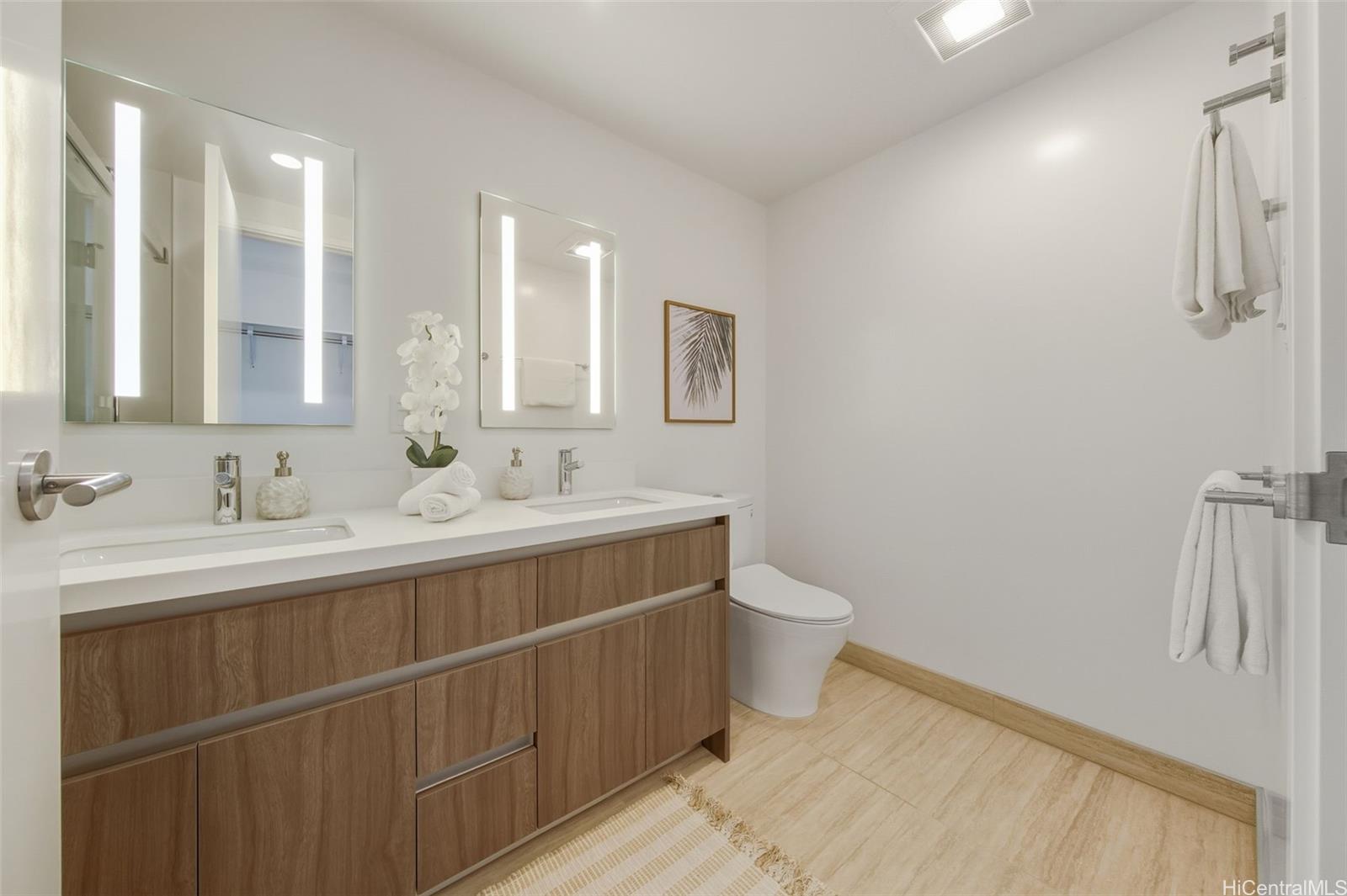 The Park on Keeaumoku condo # 1712R, Honolulu, Hawaii - photo 10 of 25