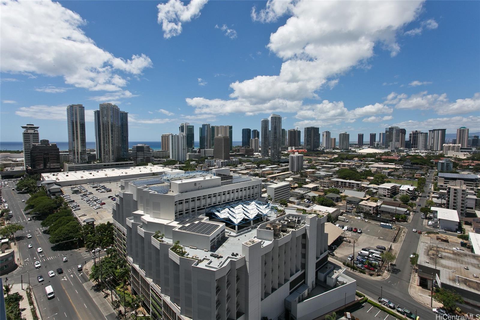 1500 Rycroft Street Honolulu - Rental - photo 9 of 25