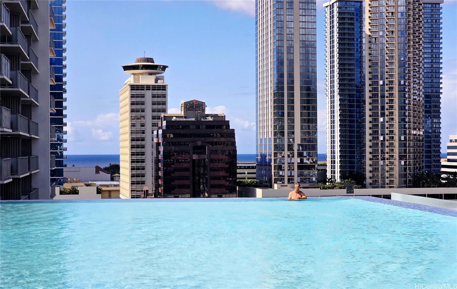 1500 Rycroft St Honolulu - Rental - photo 13 of 25