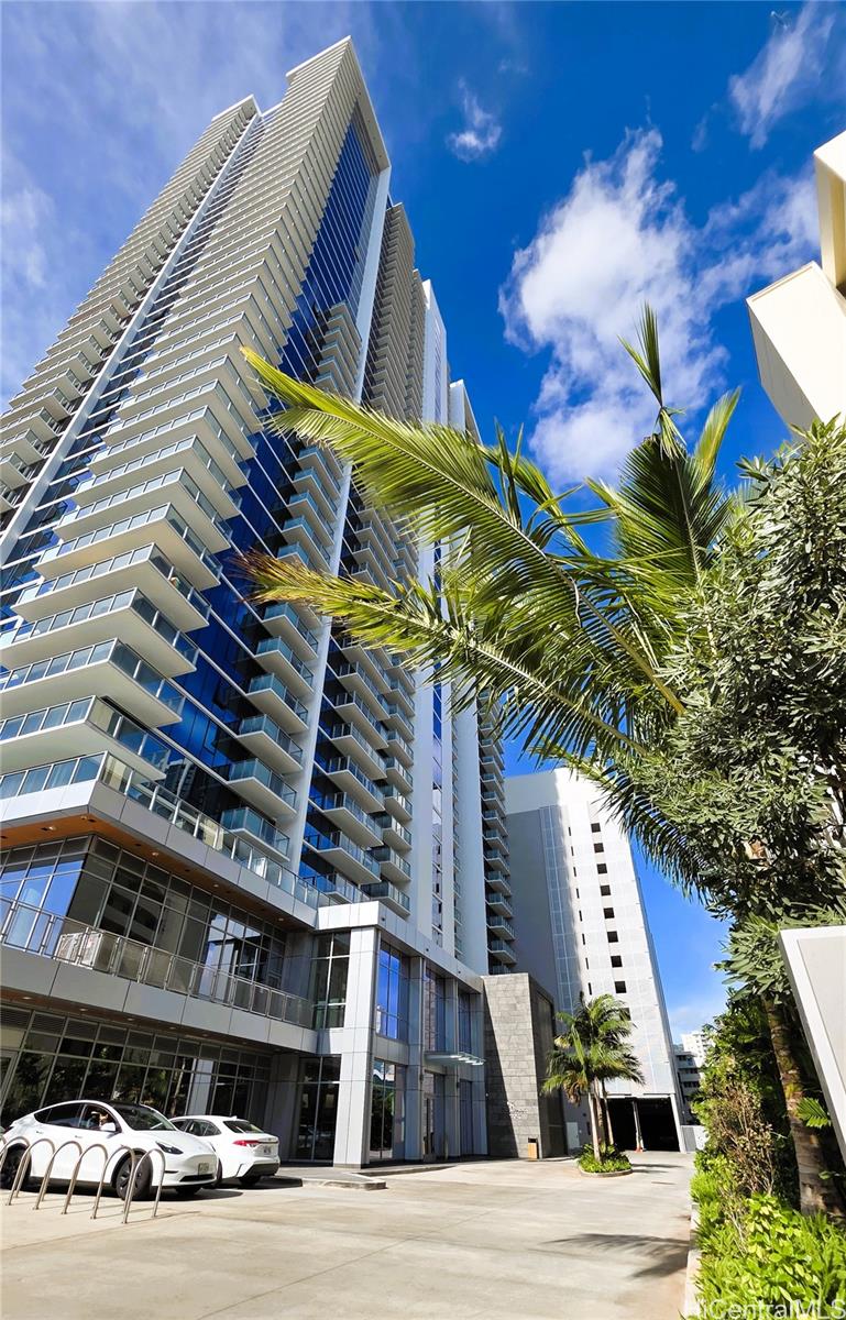 1500 Rycroft St Honolulu - Rental - photo 3 of 25