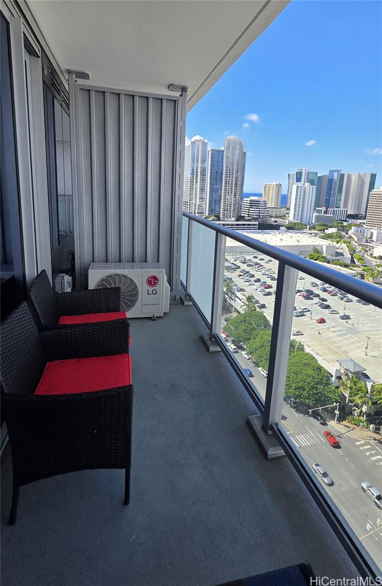 1500 Rycroft St Honolulu - Rental - photo 10 of 25