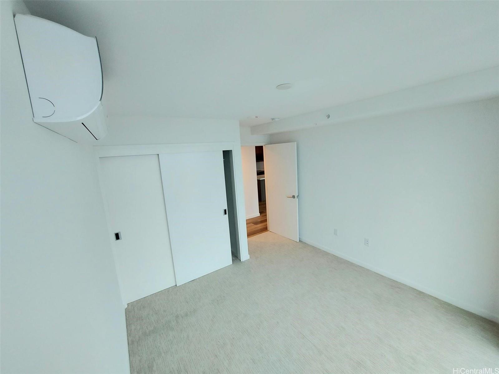 1500 Rycroft Street Honolulu - Rental - photo 13 of 15