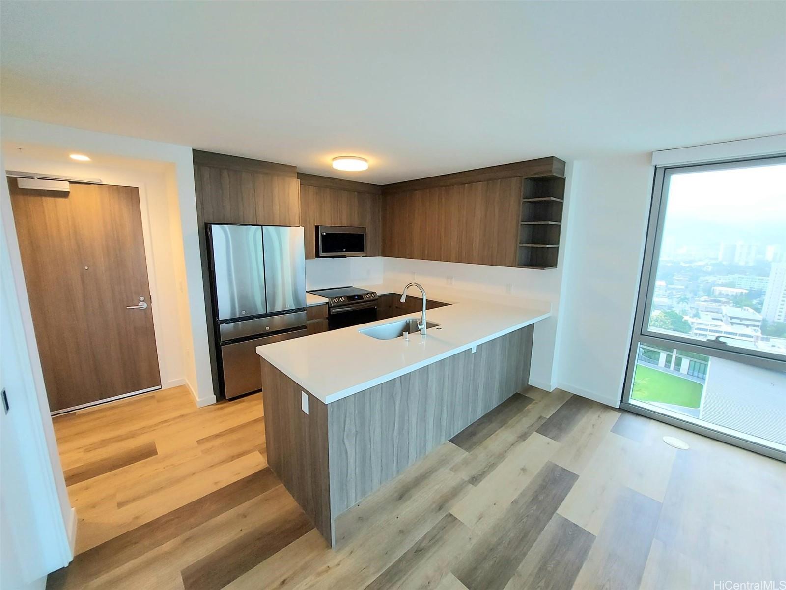 1500 Rycroft Street Honolulu - Rental - photo 7 of 15