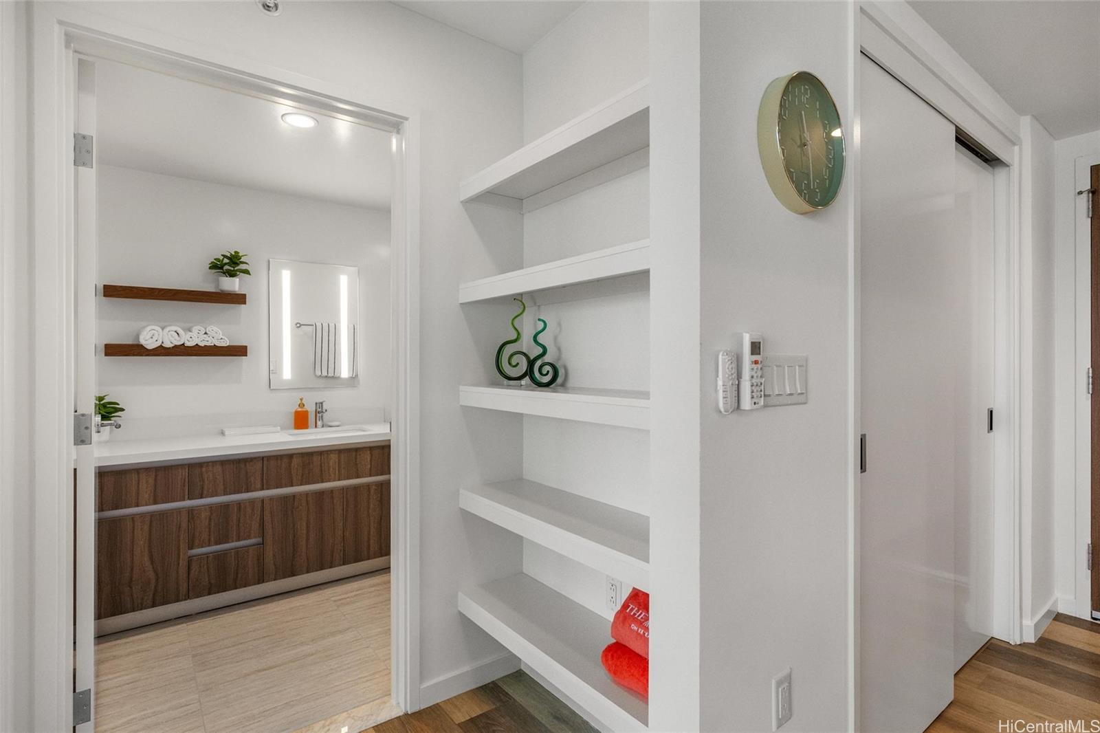 The Park on Keeaumoku condo # 2305R, Honolulu, Hawaii - photo 9 of 22