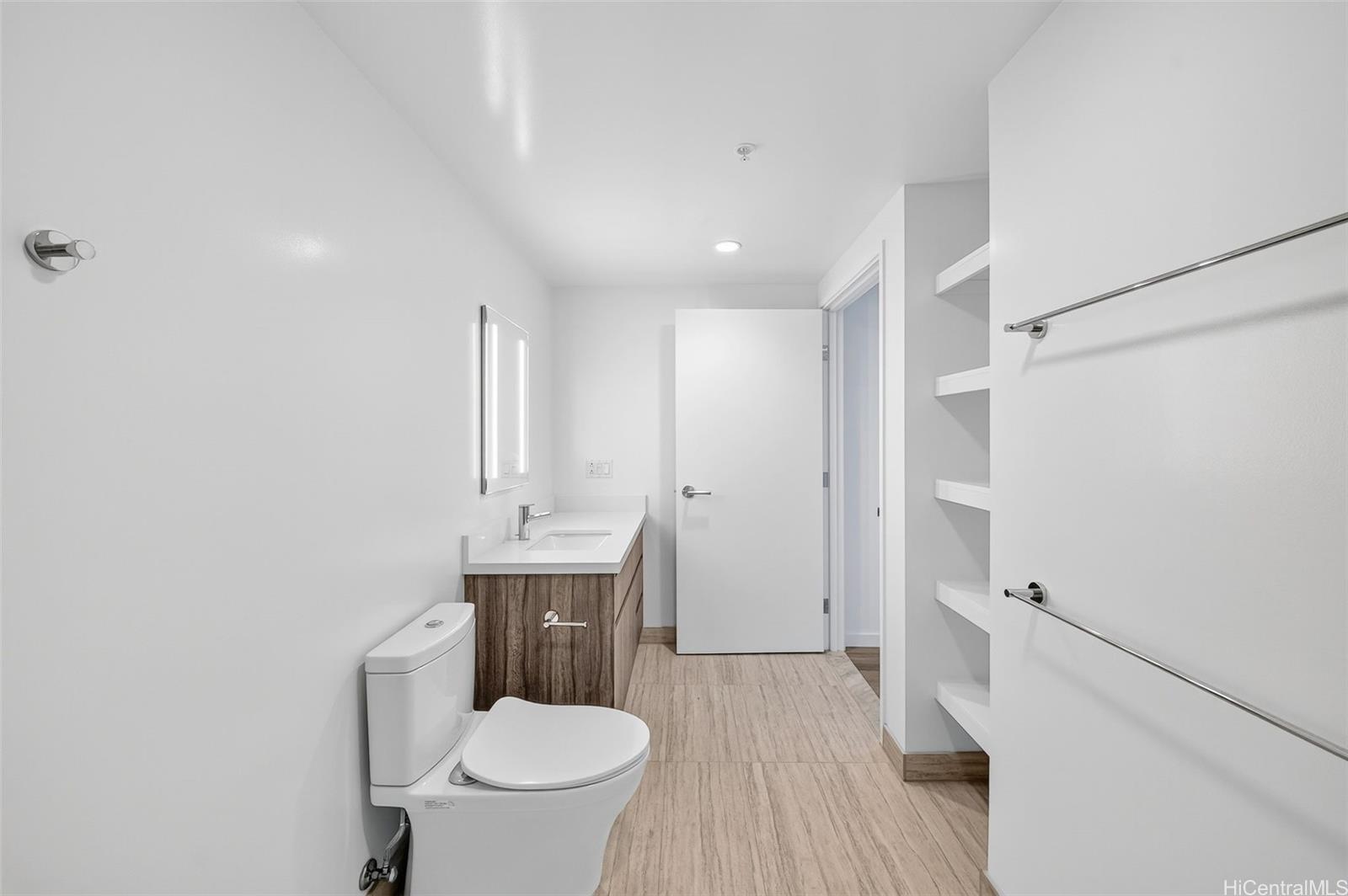 1500 Rycroft St Honolulu - Rental - photo 9 of 25