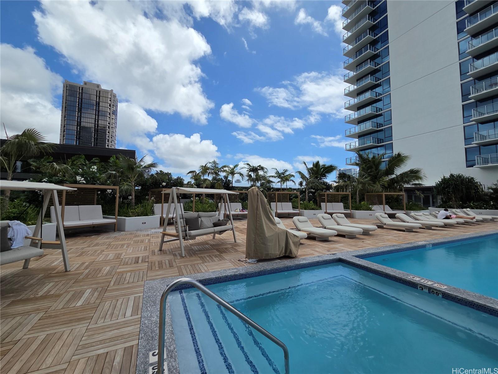 1500 Rycroft St Honolulu - Rental - photo 11 of 16