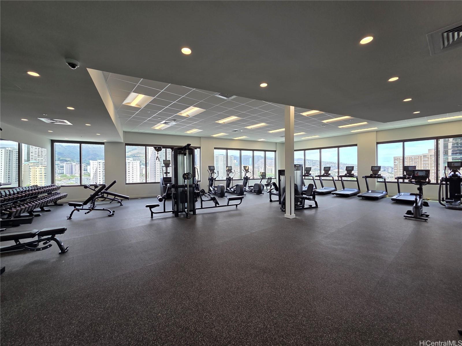 1500 Rycroft St Honolulu - Rental - photo 15 of 16