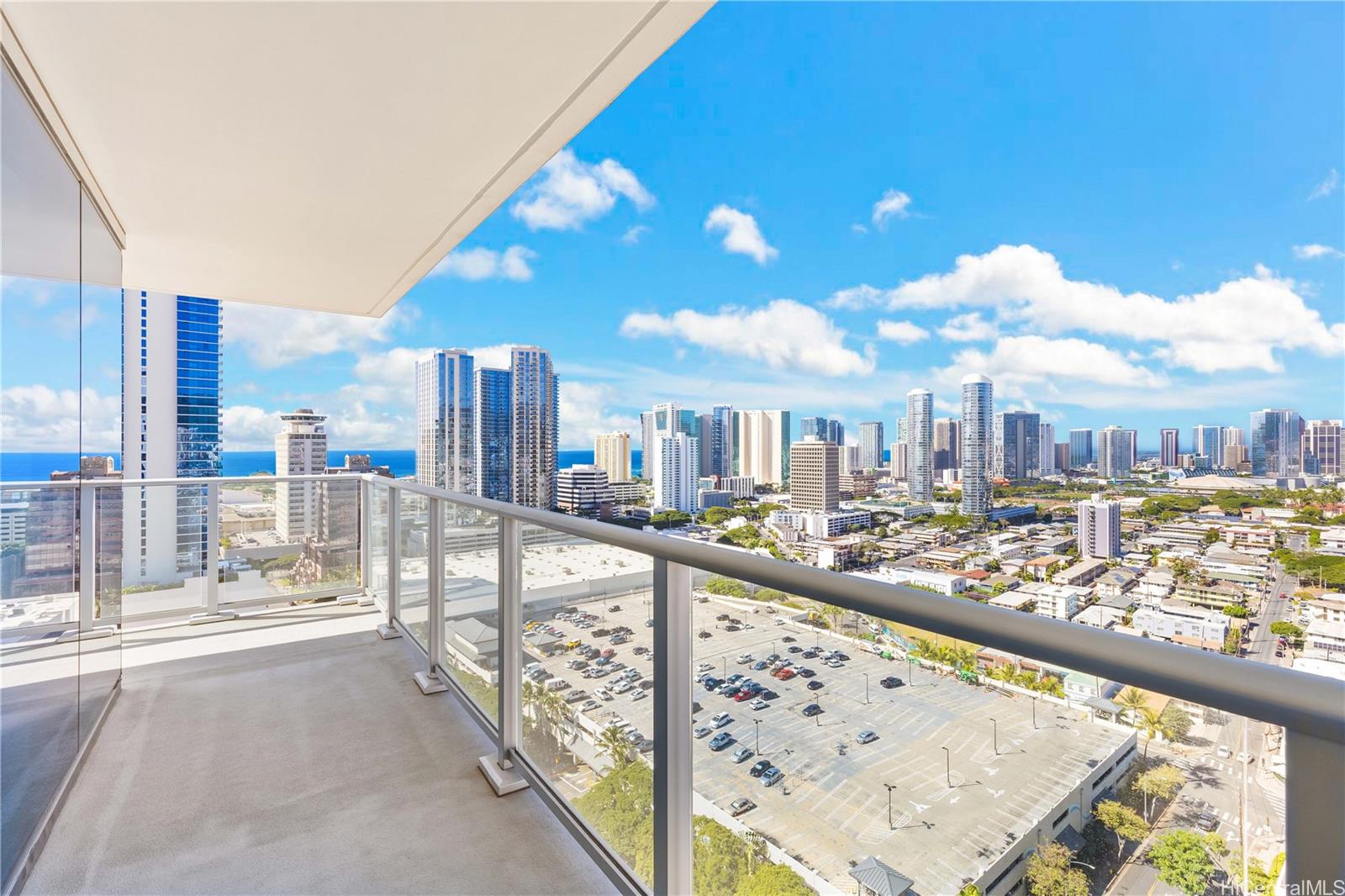 The Park on Keeaumoku condo # 2412R, Honolulu, Hawaii - photo 11 of 25