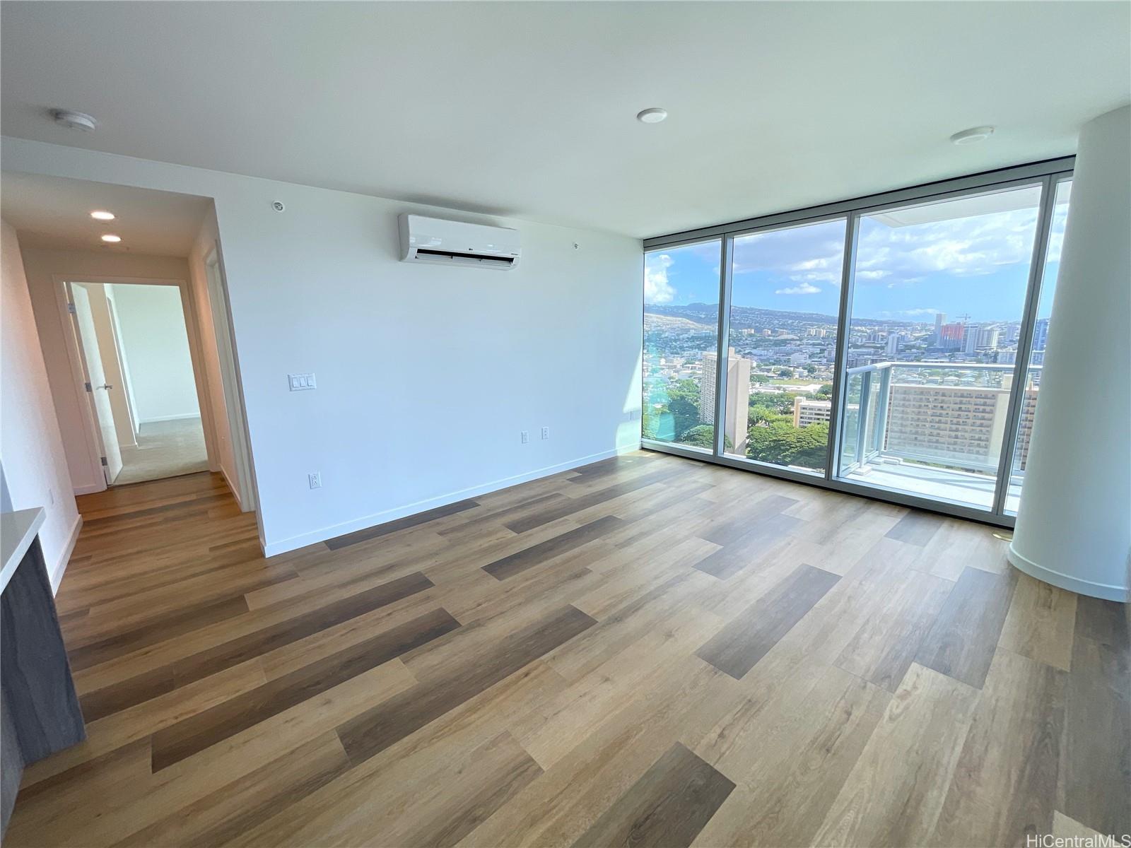 The Park on Keeaumoku condo # 2519R, Honolulu, Hawaii - photo 7 of 23