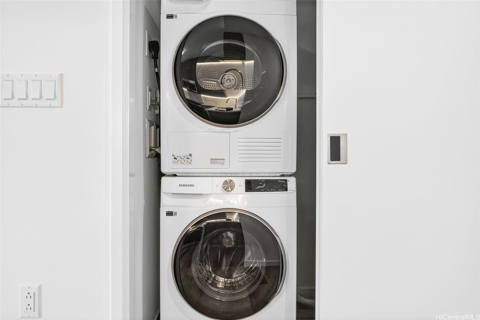 1500 Rycroft St Honolulu - Rental - photo 13 of 25