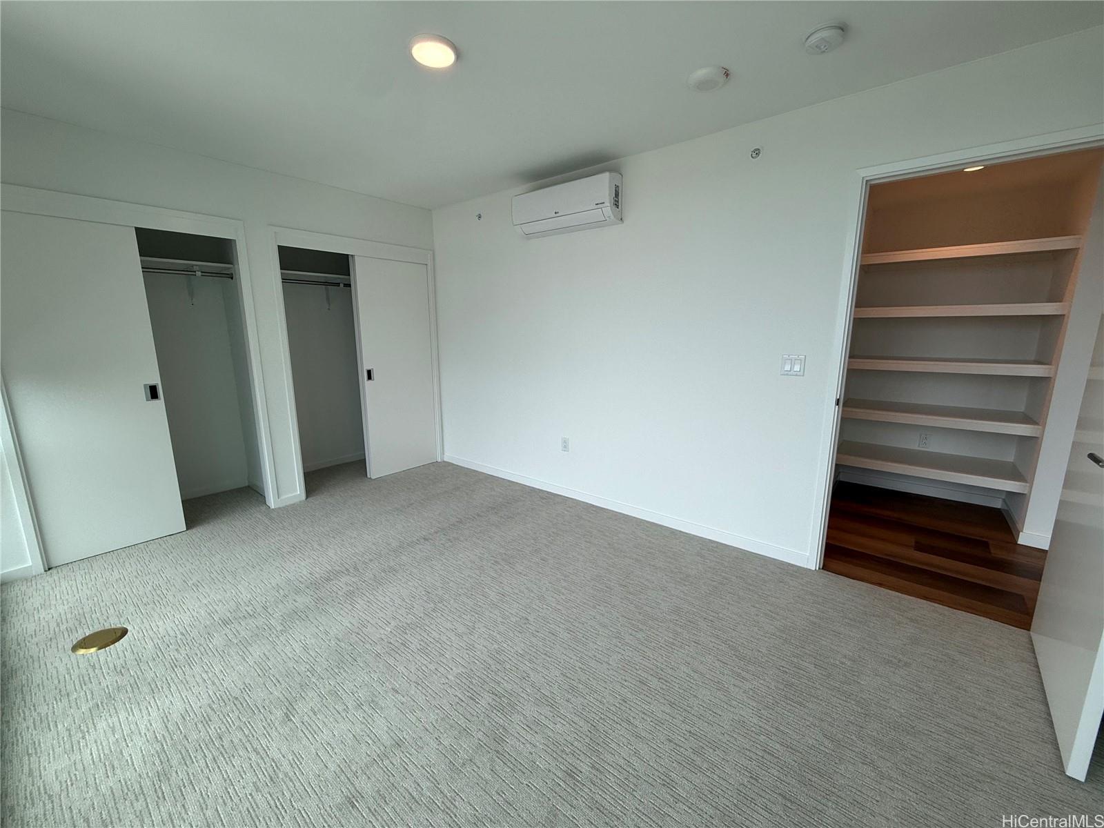 1500 Rycroft Street Honolulu - Rental - photo 8 of 12