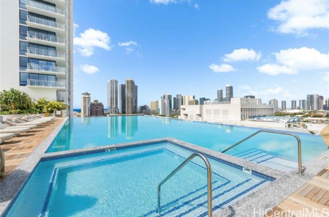 The Park on Keeaumoku condo # 2618R, Honolulu, Hawaii - photo 10 of 15