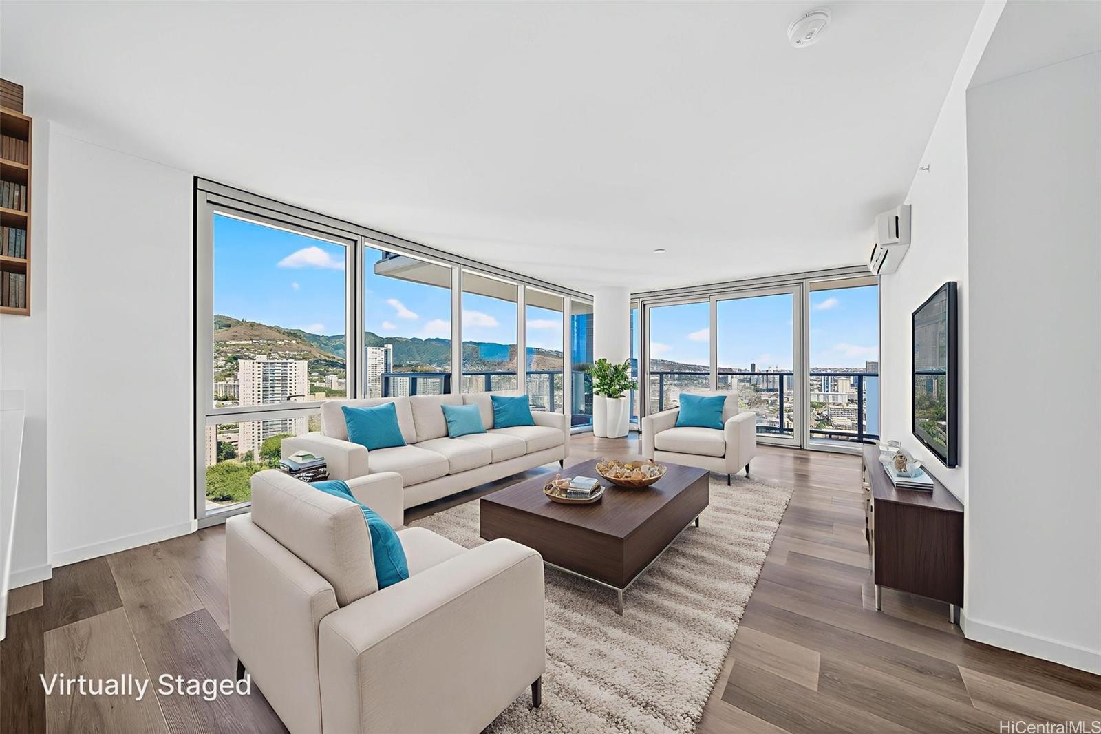 1500 Rycroft Street Honolulu - Rental - photo 2 of 25