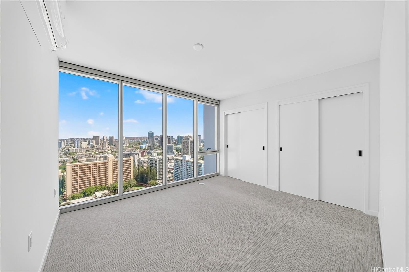 1500 Rycroft Street Honolulu - Rental - photo 11 of 25