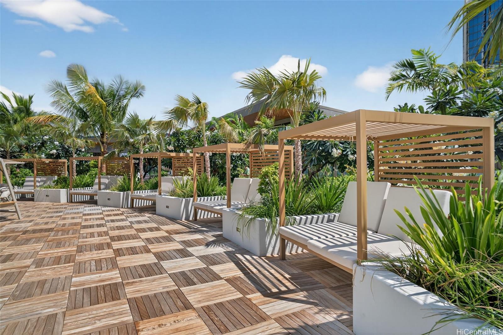 1500 Rycroft Street Honolulu - Rental - photo 21 of 25