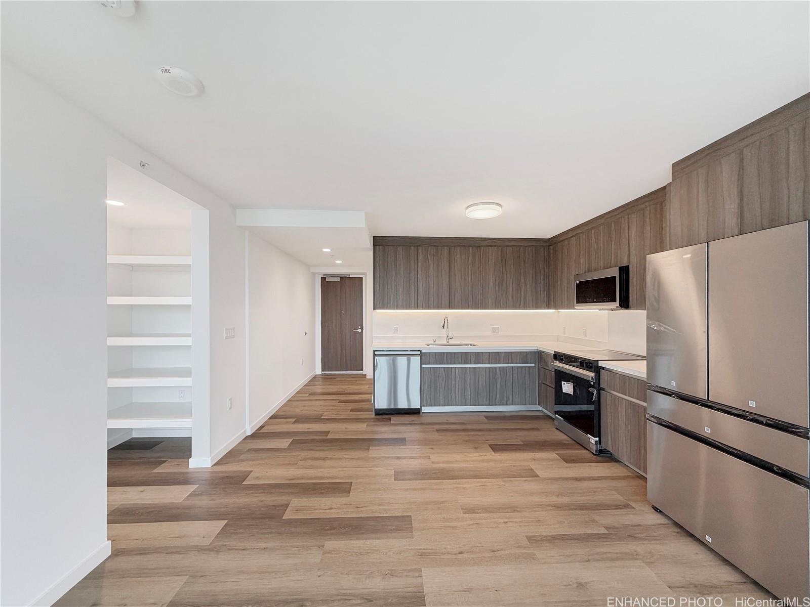 The Park on Keeaumoku condo # 2707, Honolulu, Hawaii - photo 5 of 15