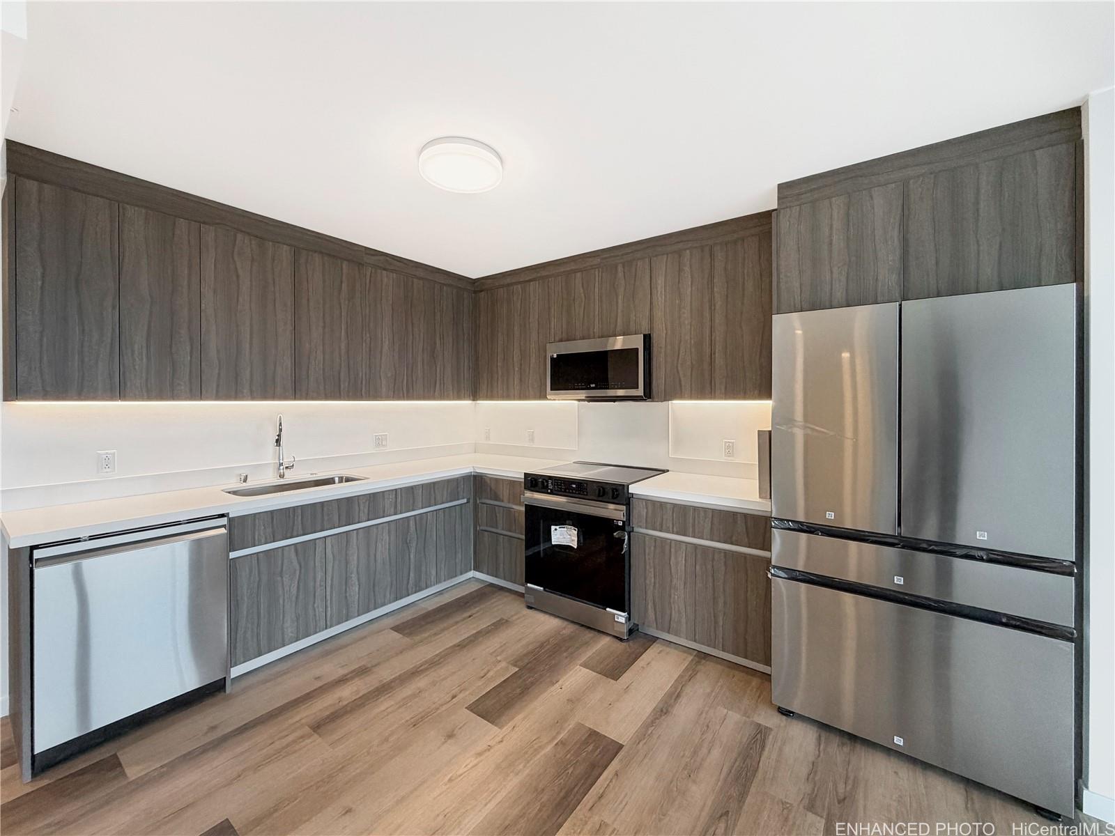 The Park on Keeaumoku condo # 2707, Honolulu, Hawaii - photo 6 of 15