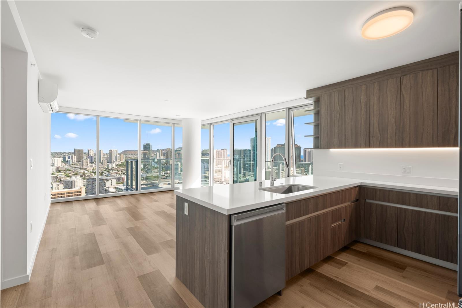 The Park on Keeaumoku condo # 2919R, Honolulu, Hawaii - photo 19 of 22