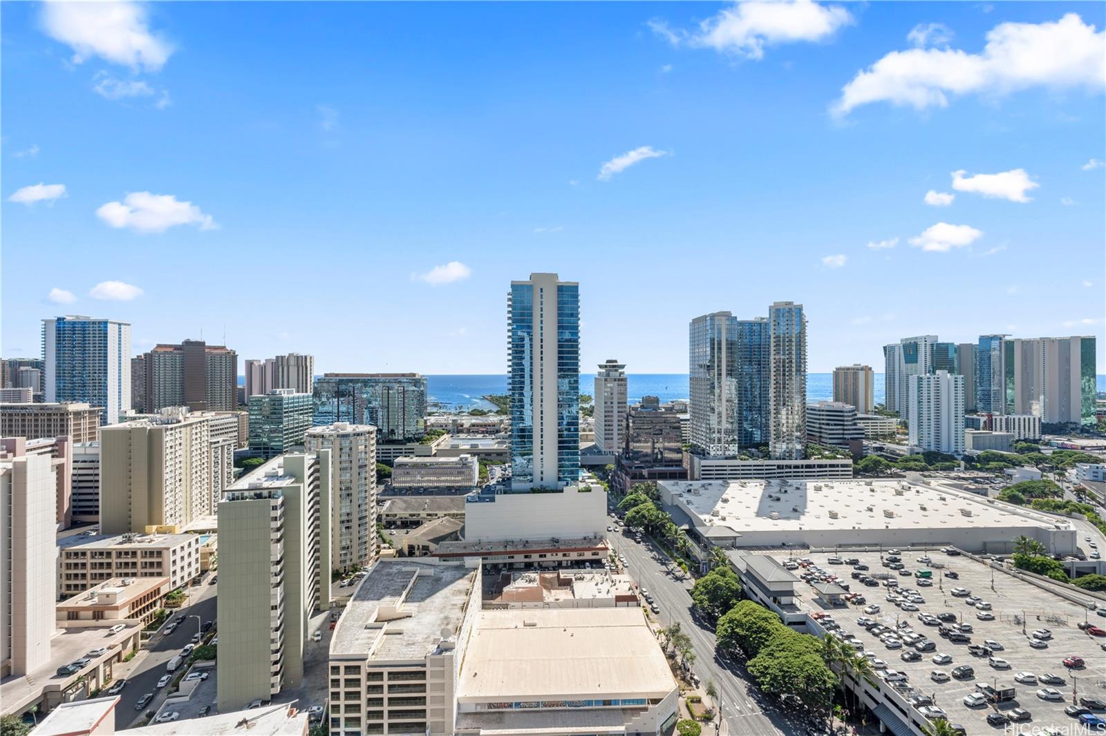 The Park on Keeaumoku condo # 2919R, Honolulu, Hawaii - photo 4 of 22