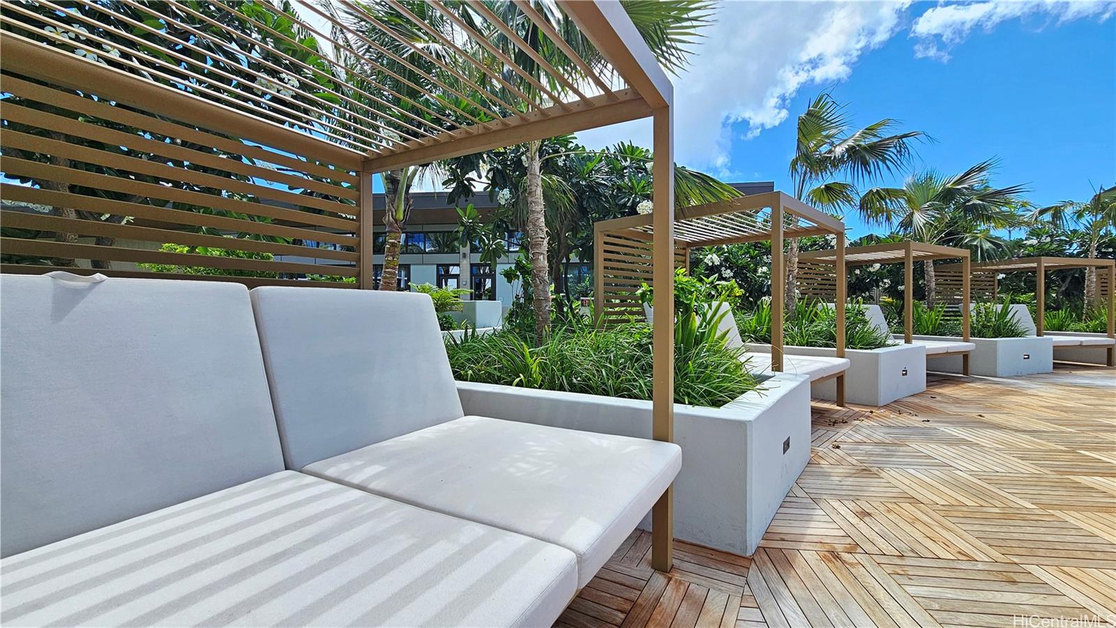 The Park on Keeaumoku condo # 3016R, Honolulu, Hawaii - photo 16 of 25