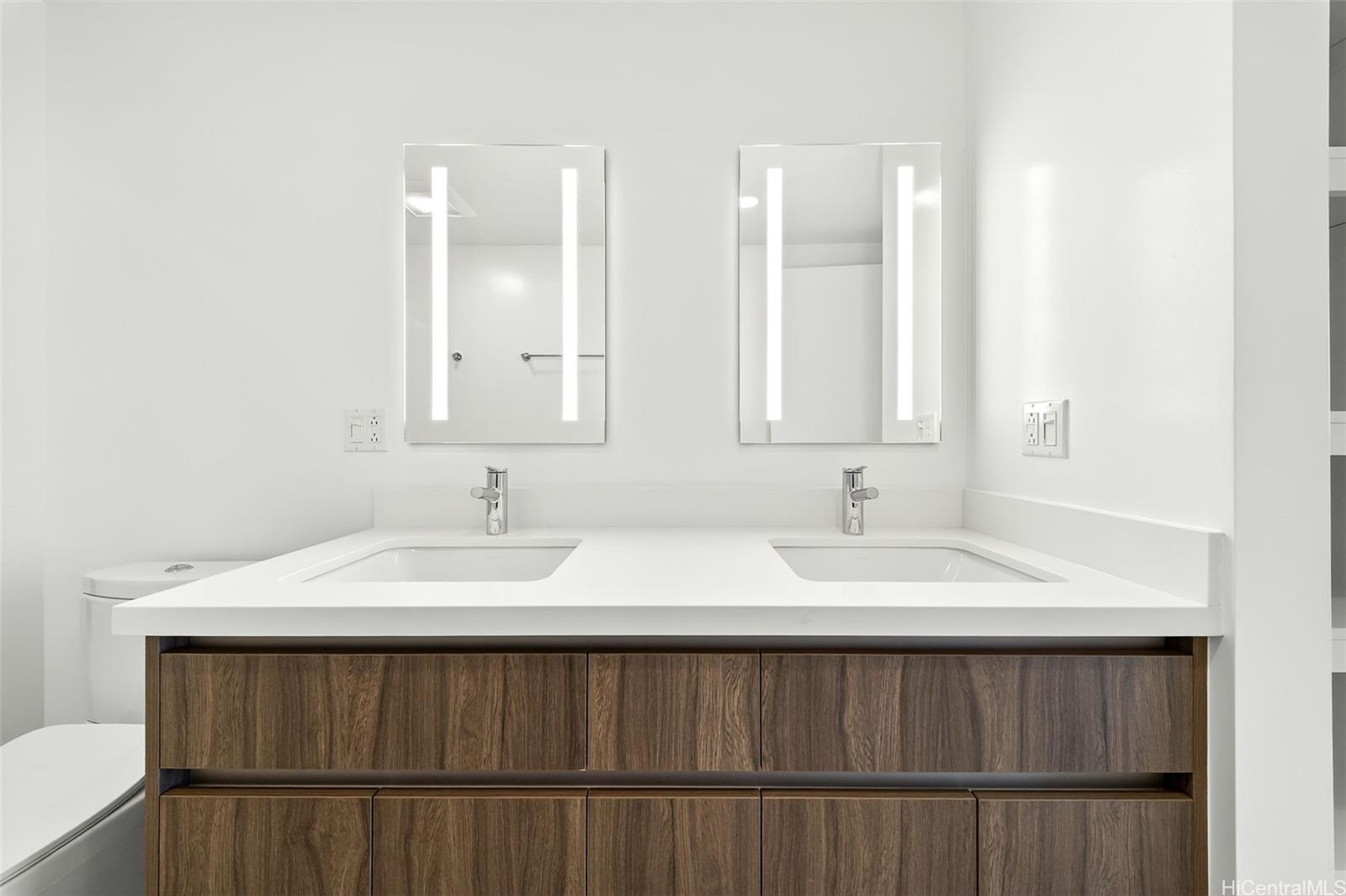 The Park on Keeaumoku condo # 3101R, Honolulu, Hawaii - photo 11 of 24