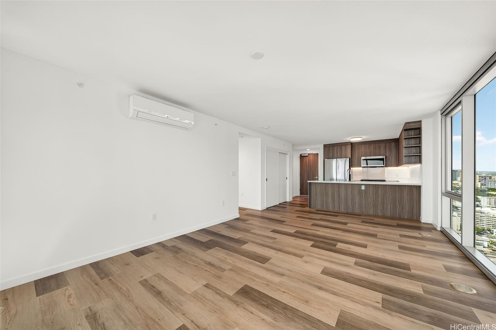 The Park on Keeaumoku condo # 3101R, Honolulu, Hawaii - photo 3 of 24