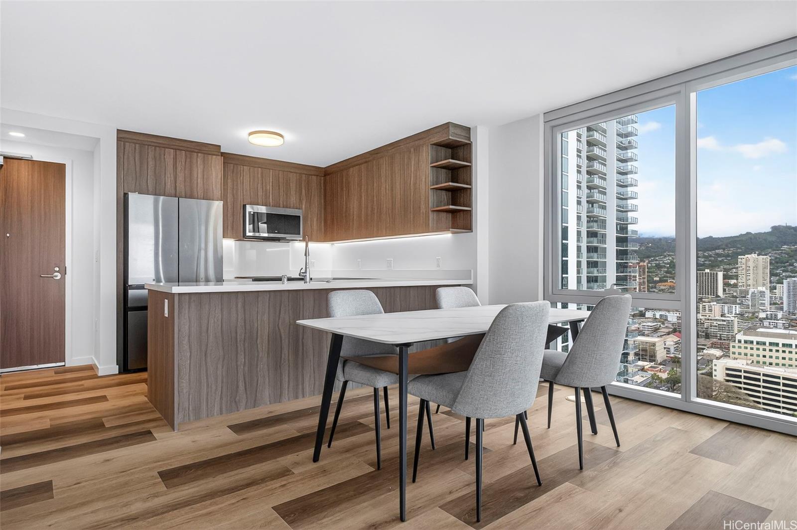 The Park on Keeaumoku condo # 3101R, Honolulu, Hawaii - photo 4 of 23