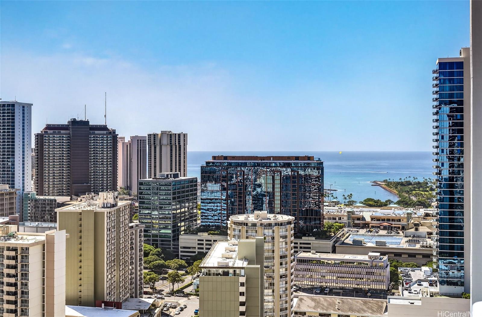 The Park on Keeaumoku condo # 3101R, Honolulu, Hawaii - photo 8 of 24