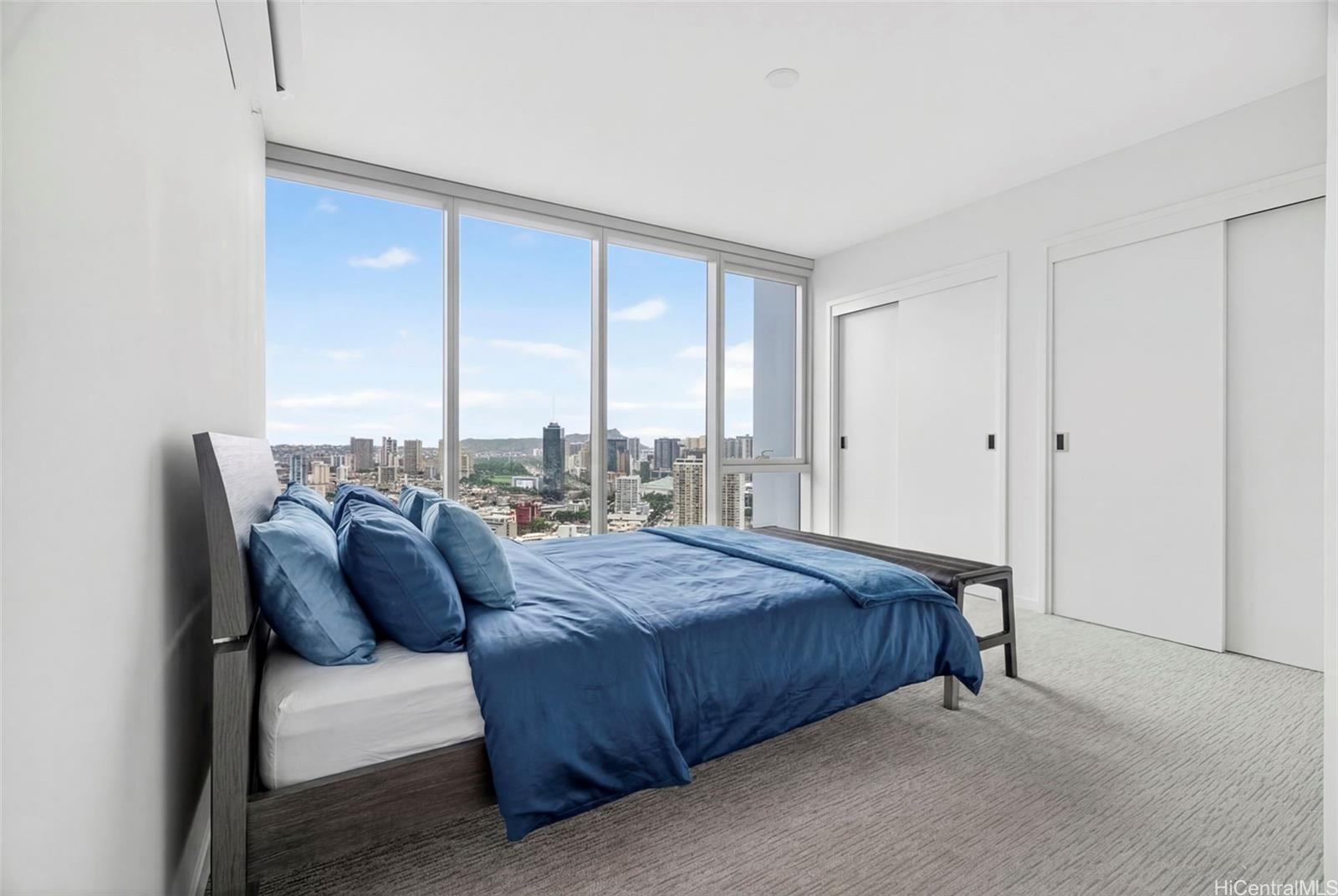 The Park on Keeaumoku condo # 3101R, Honolulu, Hawaii - photo 9 of 23