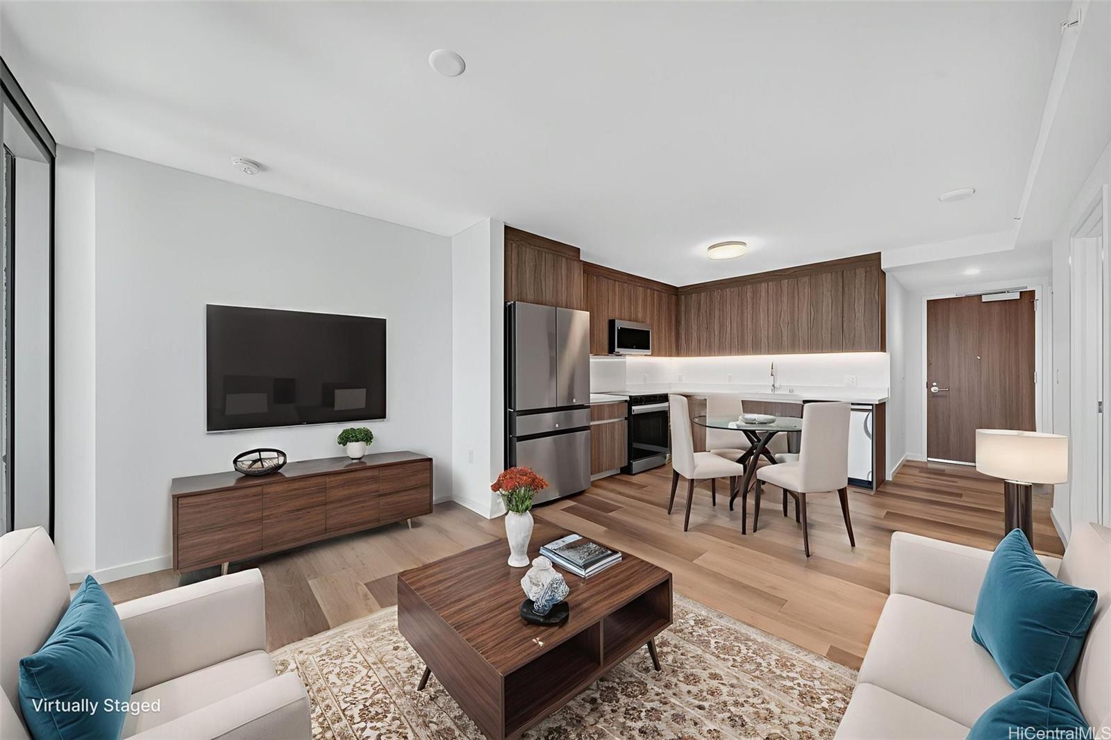 1500 Rycroft Street Honolulu - Rental - photo 4 of 25