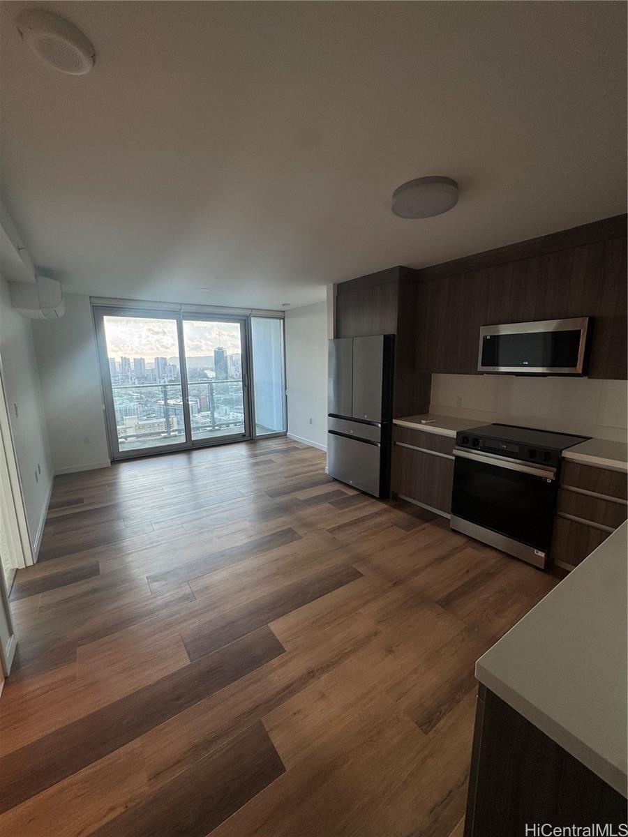 1500 Rycroft St Honolulu - Rental - photo 2 of 22