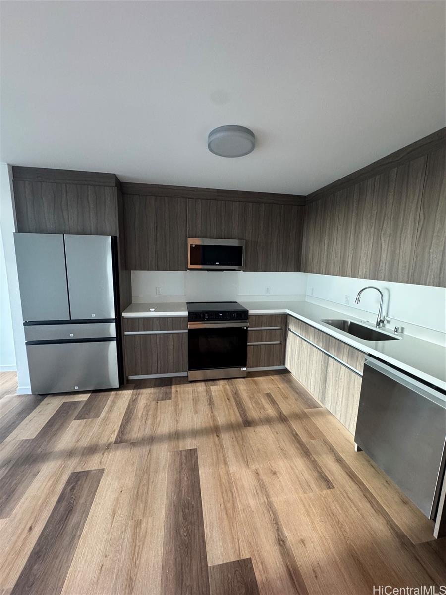 1500 Rycroft St Honolulu - Rental - photo 3 of 22