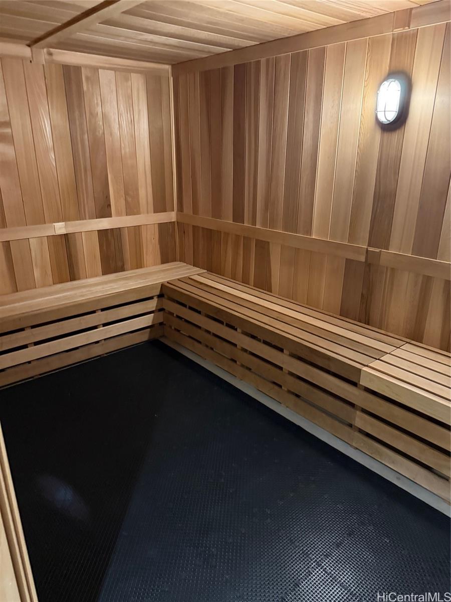 The Park on Keeaumoku condo # 310R, Honolulu, Hawaii - photo 20 of 21