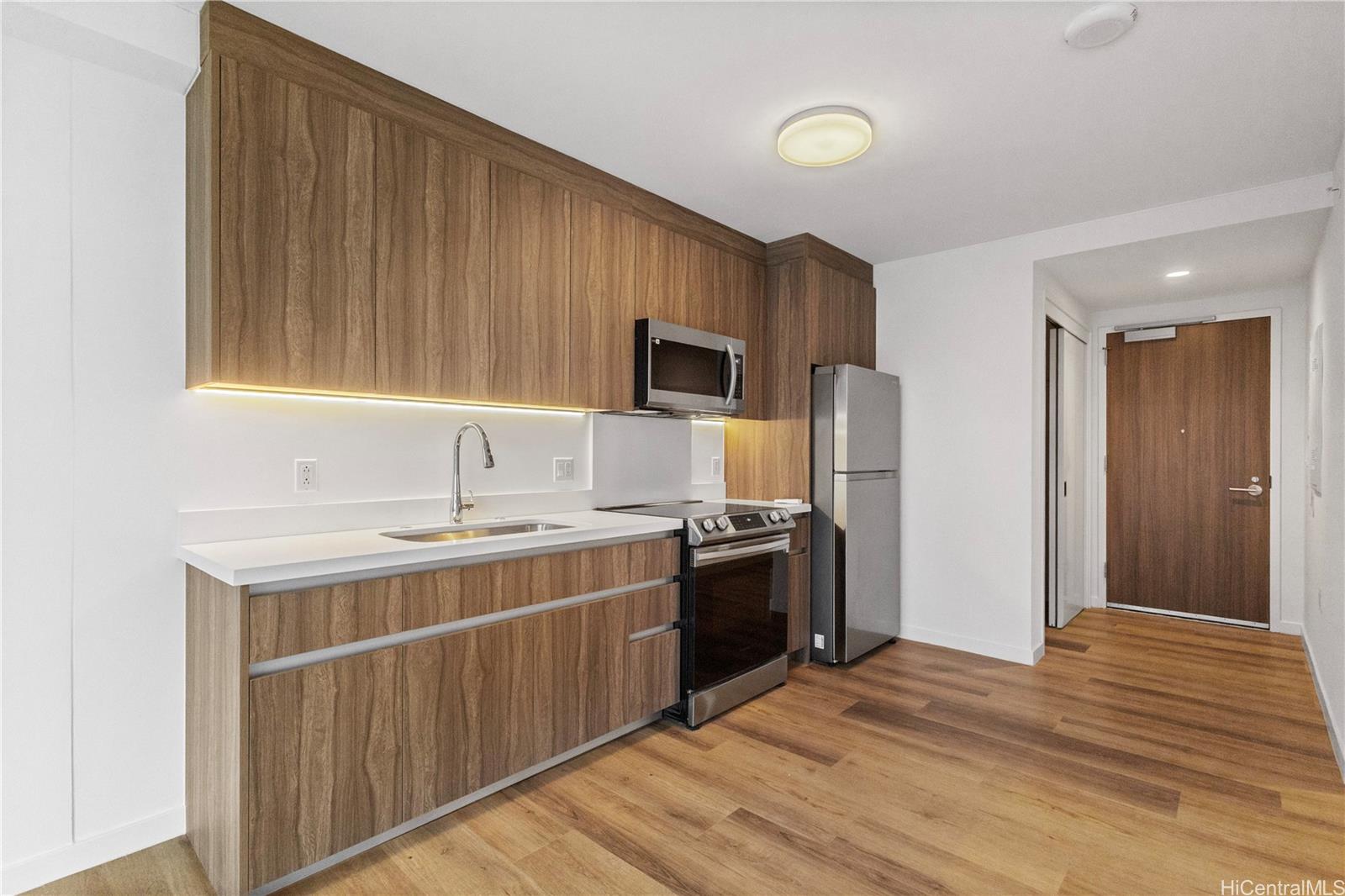 The Park on Keeaumoku condo # 310R, Honolulu, Hawaii - photo 6 of 21