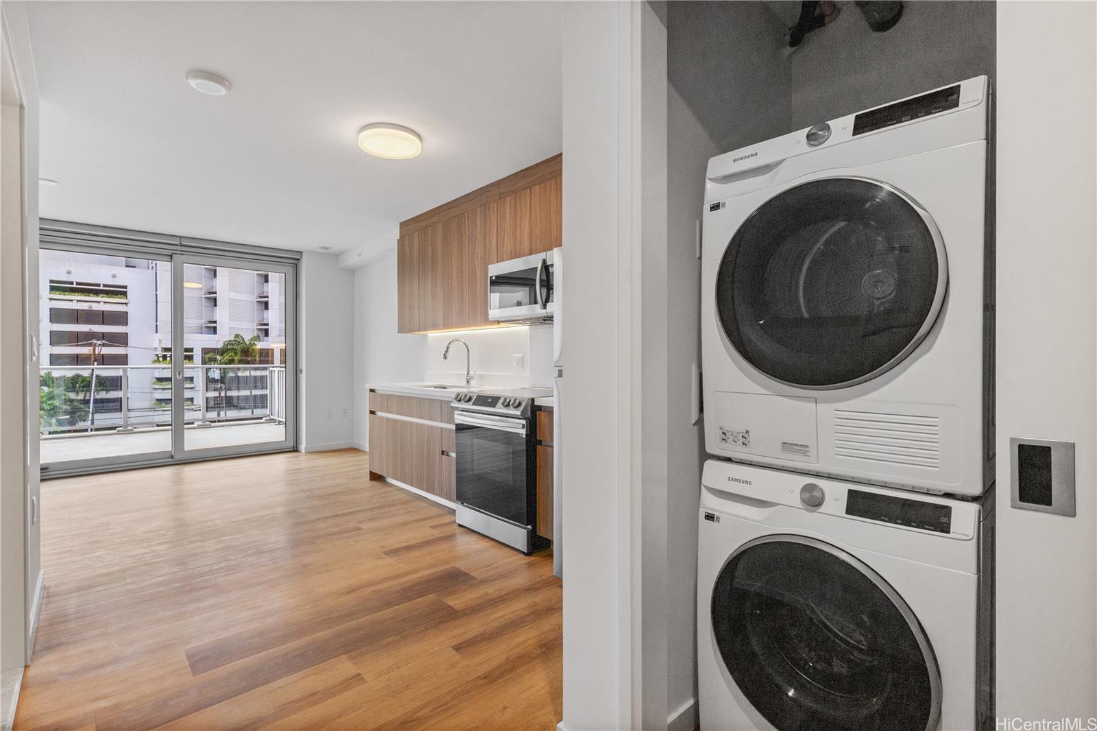 The Park on Keeaumoku condo # 310R, Honolulu, Hawaii - photo 8 of 21