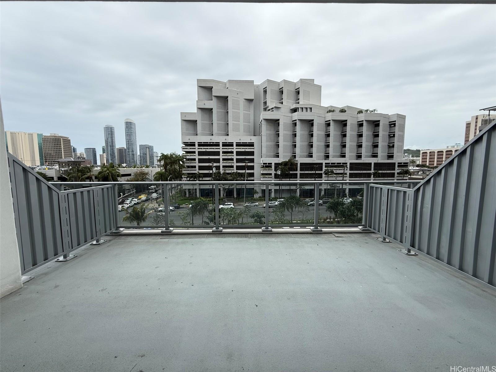 The Park on Keeaumoku condo # 310R, Honolulu, Hawaii - photo 8 of 25